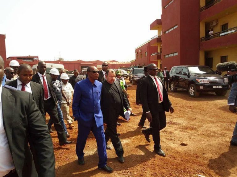 ANNONCES PRESIDENTIELLES A MANEYA : le président Alpha Condé parle de la construction d’une série d’usines
