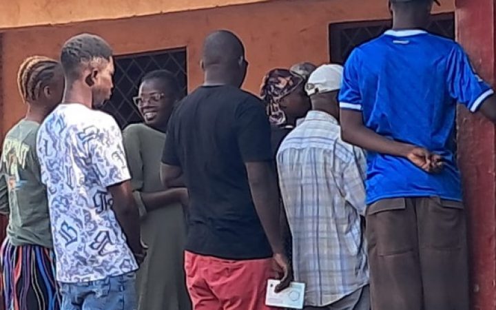 PRÉSIDENTIELLES 2025 EN GUINEE : UN VOTE DANS LE CALME